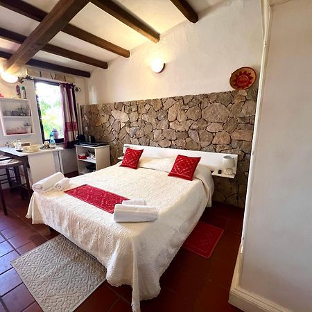 Antico Casale Del Poggio Hotel Capoterra Luaran gambar