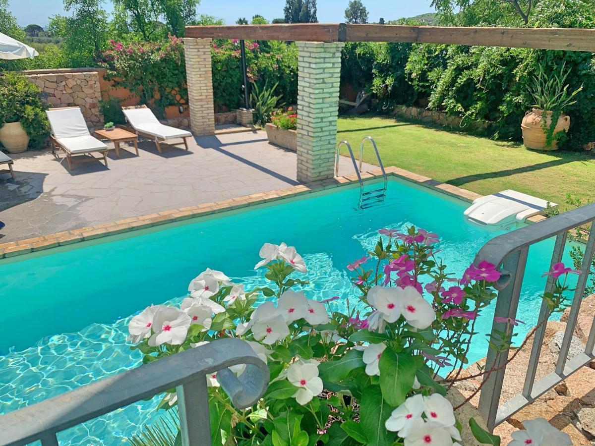 Antico Casale Del Poggio Hotel Capoterra Luaran gambar