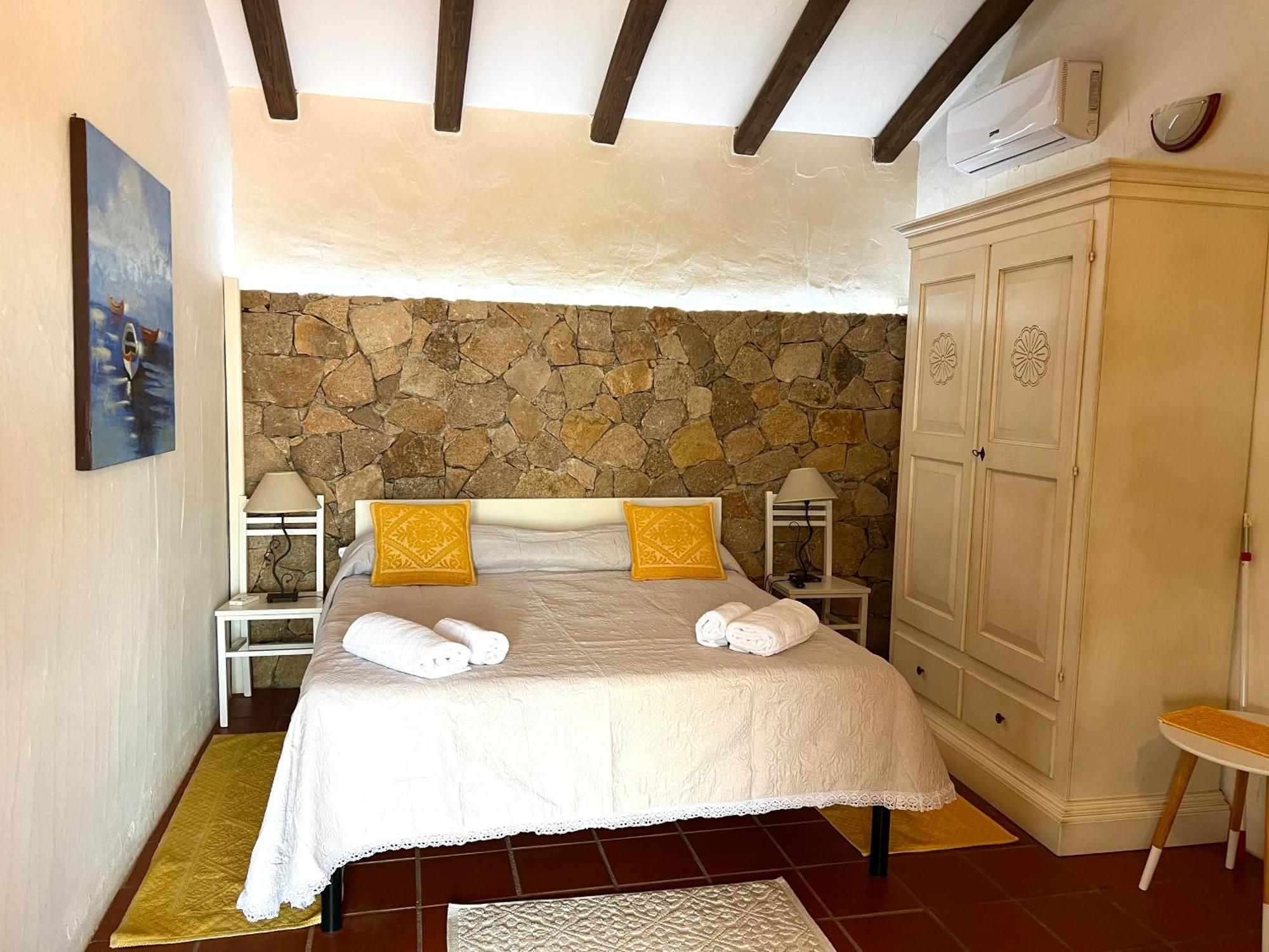 Antico Casale Del Poggio Hotel Capoterra Luaran gambar