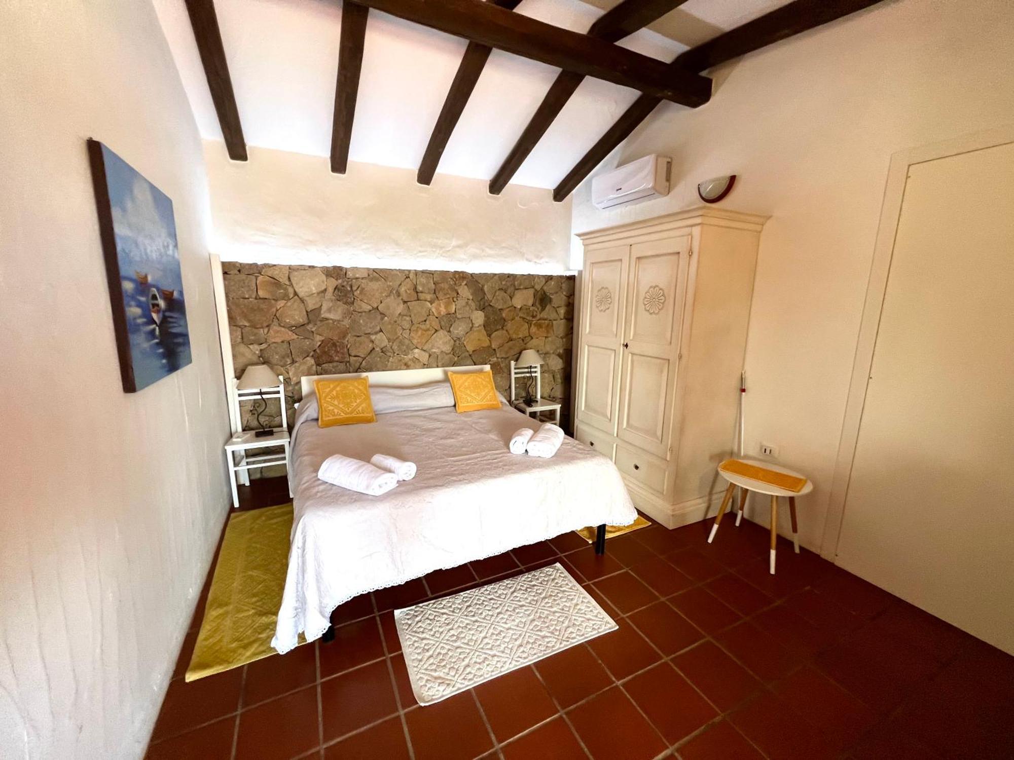 Antico Casale Del Poggio Hotel Capoterra Luaran gambar