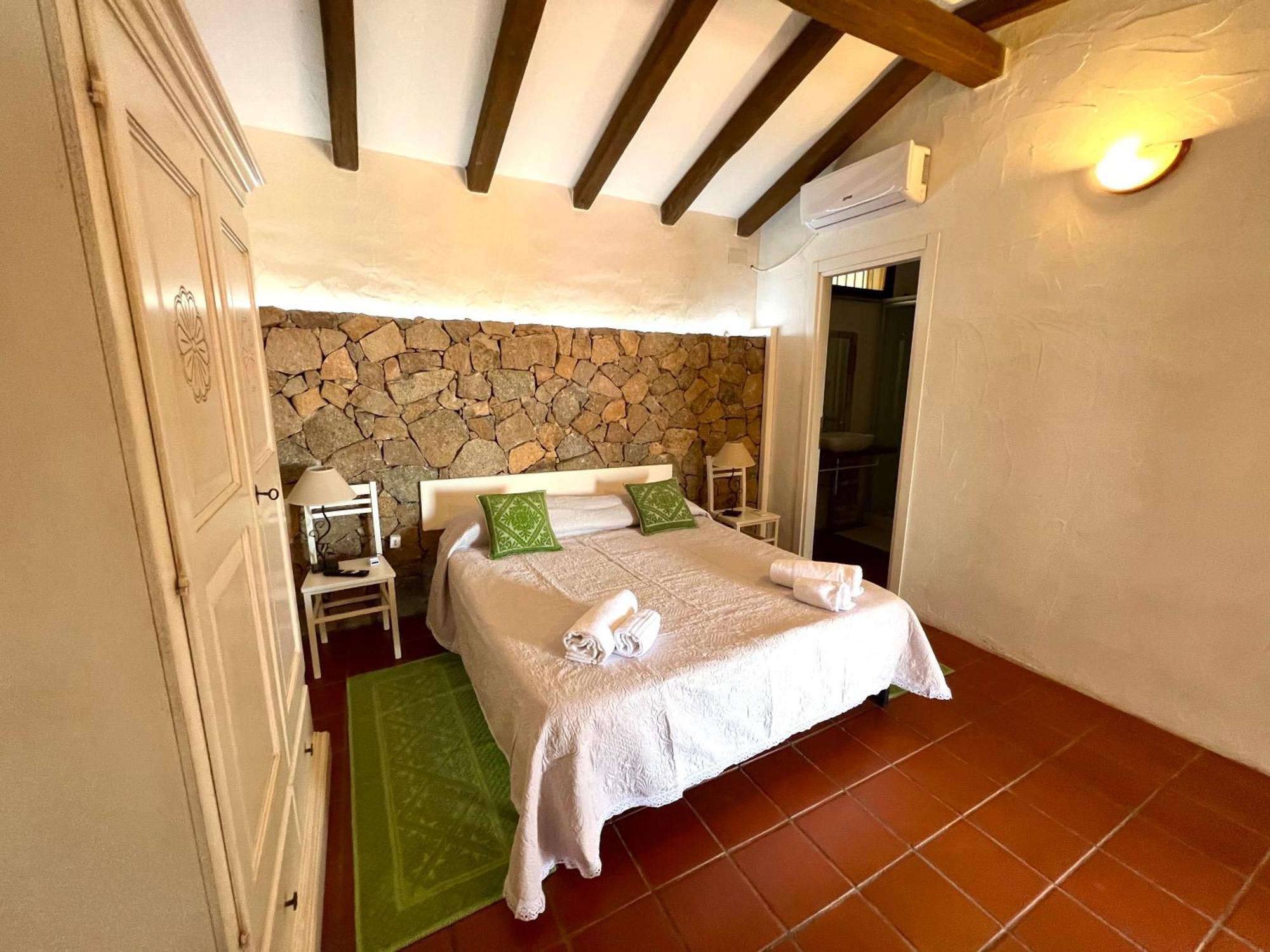 Antico Casale Del Poggio Hotel Capoterra Luaran gambar