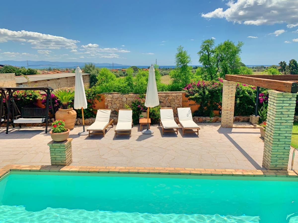 Antico Casale Del Poggio Hotel Capoterra Luaran gambar